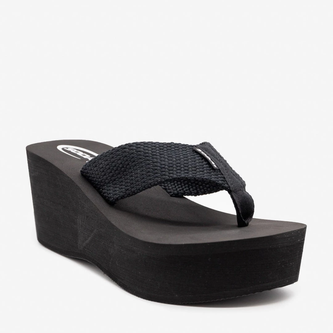Soda Shoes Platform Thong Sandals 2 Soda Shoes Platform Thong Sandals