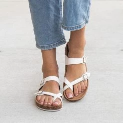 Top Moda Amara Toe Cross Sandals