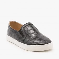 Mata Newest Arrivals Animal Print Slip On Sneakers