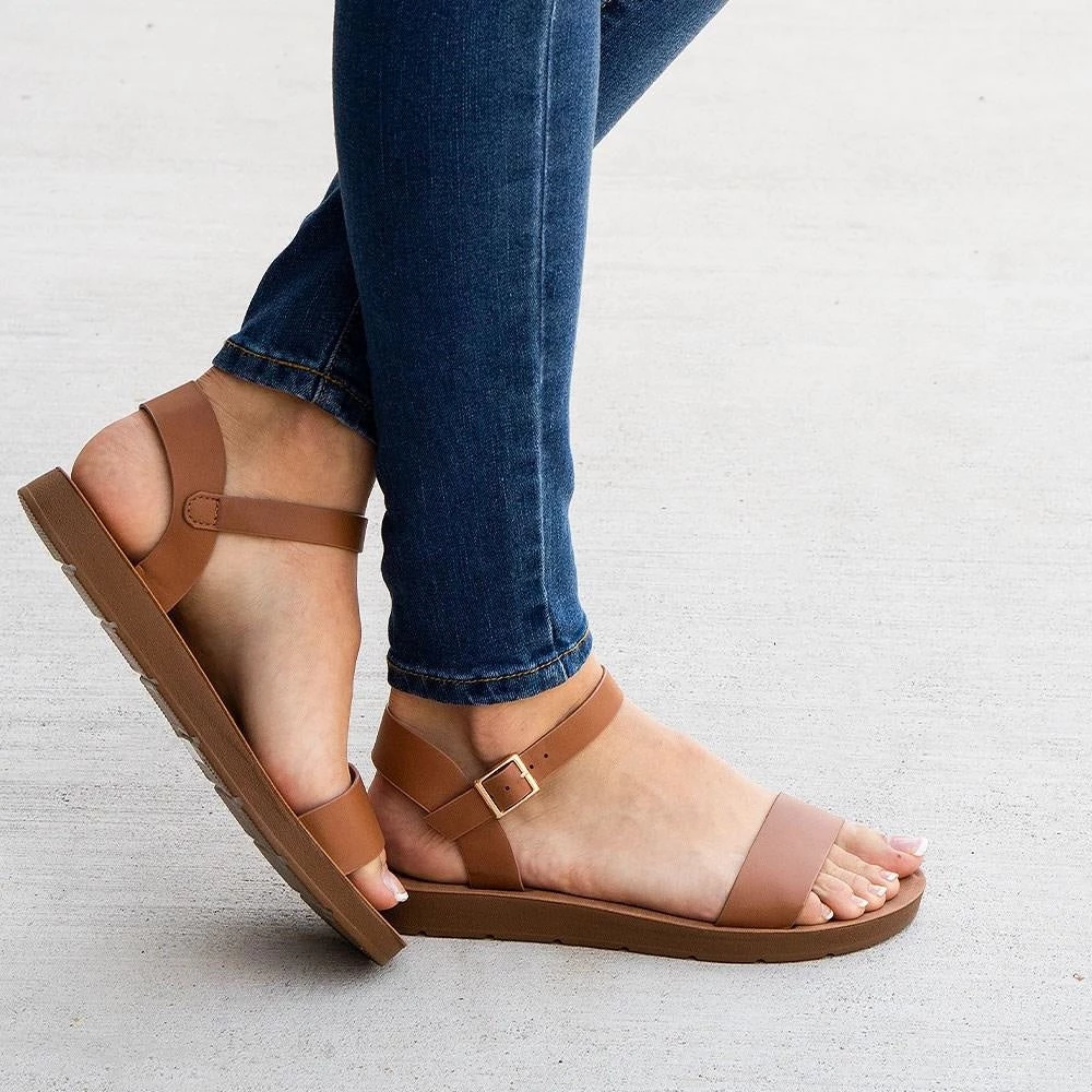 Refresh Newest Arrivals Ashley Form Fitted Ssandals 2 Refresh Newest Arrivals Ashley Form Fitted Ssandals