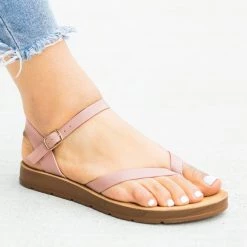 Refresh Newest Arrivals Ashley Thong-Toe Sandals