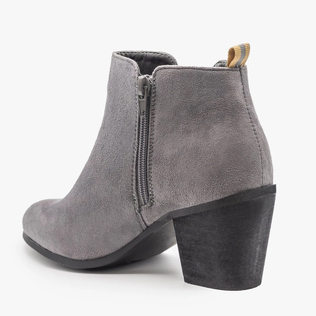Shoetopia Basic Faux Suede Booties FINAL SALE Newest Arrivals 10 Shoetopia Basic Faux Suede Booties FINAL SALE Newest Arrivals