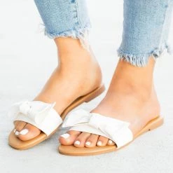 Tiara Shoes Beautiful Bow Tie Sandals