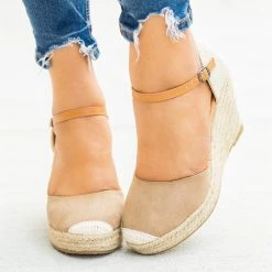 Refresh Newest Arrivals Beautiful Essential Espadrille Wedges
