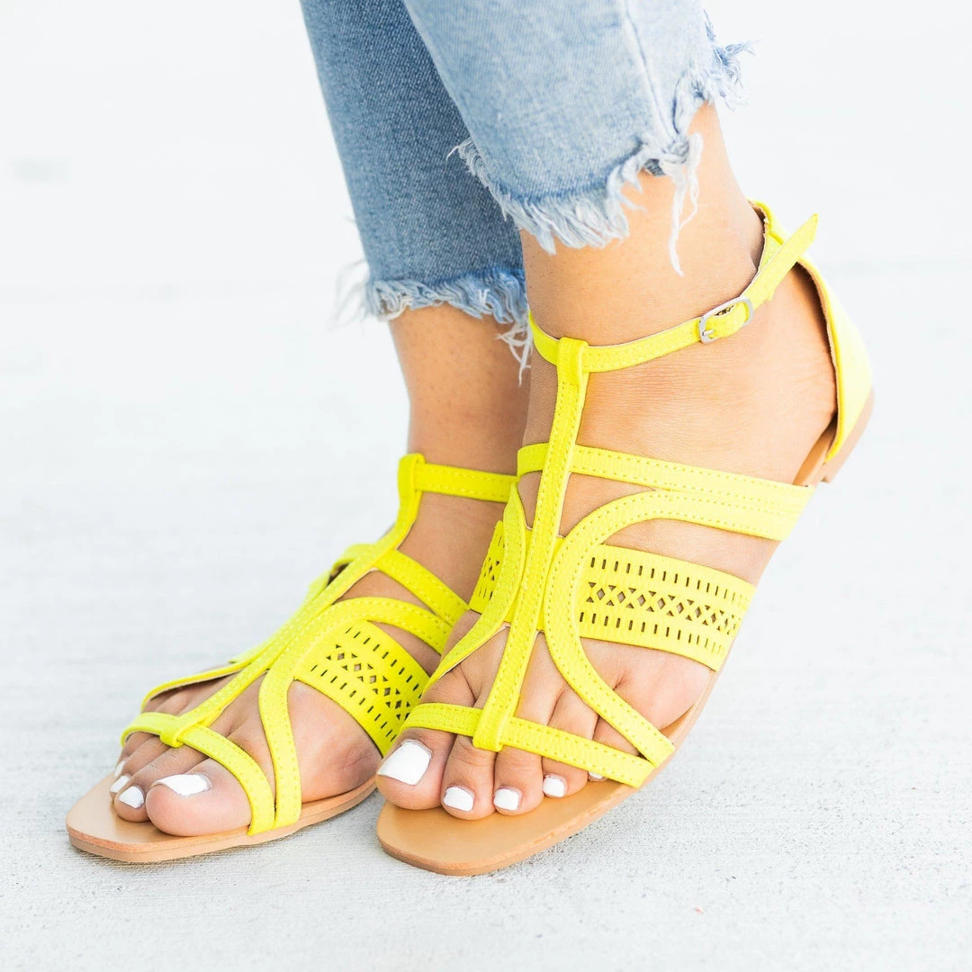 Qupid Shoes Newest Arrivals Beautiful Laser Cut Fashion Sandals 11 Qupid Shoes Newest Arrivals Beautiful Laser Cut Fashion Sandals