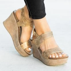 Yoki Beautiful Pinhole Platform Wedges Newest Arrivals