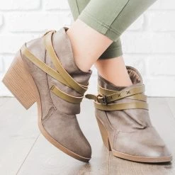 Qupid Shoes Newest Arrivals Boho Oversized Top Bootie