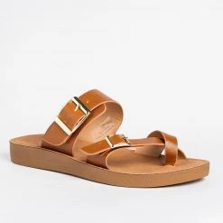 Top Moda Newest Arrivals Buckled Criss Cross Toe Hold Sandals