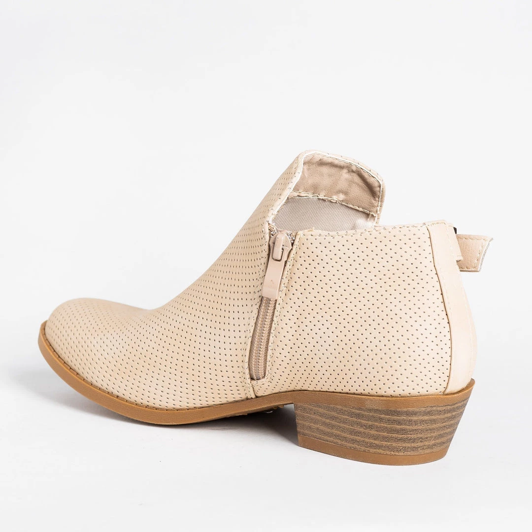 Top Moda Newest Arrivals Buckled Pinhole Ankle Booties 7 Top Moda Newest Arrivals Buckled Pinhole Ankle Booties