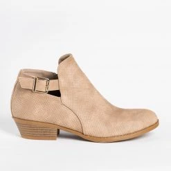 Top Moda Newest Arrivals Buckled Pinhole Ankle Booties