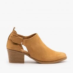 Qupid Shoes Burnished Toe Slingback Style Booties