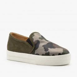Shoetopia Camo Slip On Sneakers