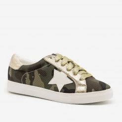 Forever Camo Star Decal Fashion Sneakers