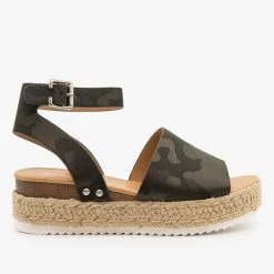 Soda Shoes Camouflage Espadrille Flatform Wedges