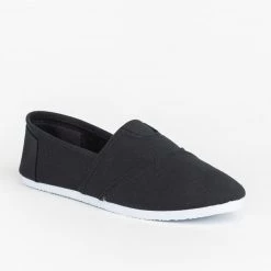 Delicious Shoes Casual Slip-On Flats 15 Delicious Shoes Casual Slip-On Flats