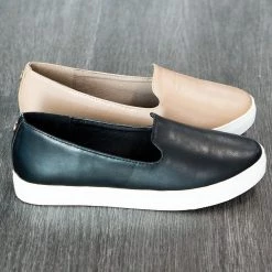 La Sheelah Shoes Newest Arrivals Casual Smooth Slip-On Sneakers