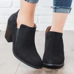 City Classified Shoes Chic Ankle Booties