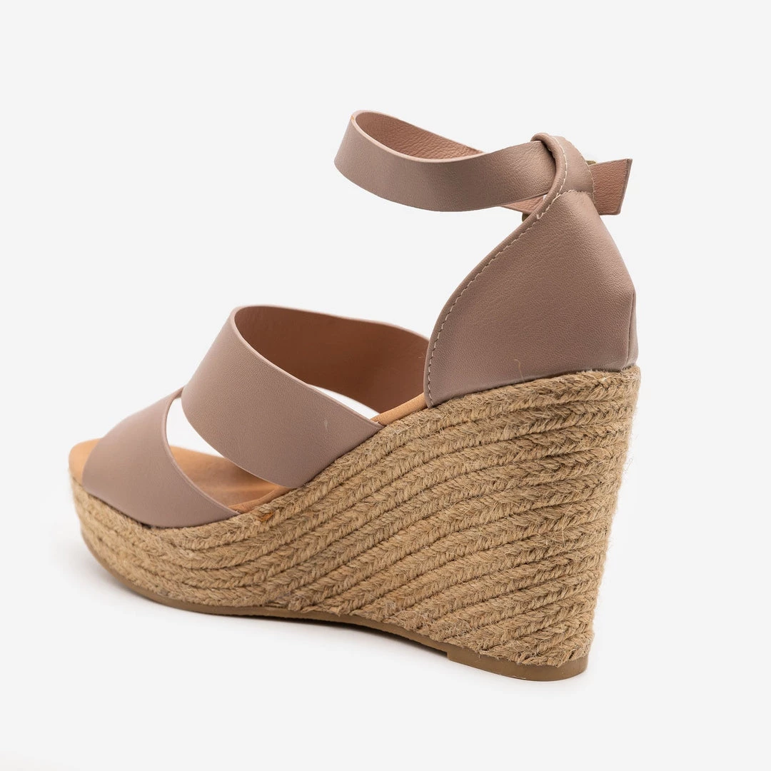 Refresh Newest Arrivals Chic Espadrille Wedge Sandals 3 Refresh Newest Arrivals Chic Espadrille Wedge Sandals