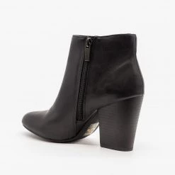 Delicious Shoes Newest Arrivals Chic Minimalist Ankle Booties 13 Delicious Shoes Newest Arrivals Chic Minimalist Ankle Booties