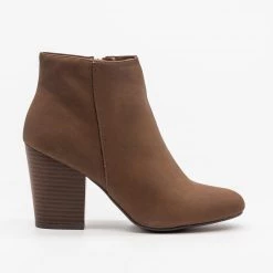 Delicious Shoes Newest Arrivals Chic Minimalist Ankle Booties 14 Delicious Shoes Newest Arrivals Chic Minimalist Ankle Booties