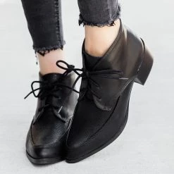 Qupid Shoes Newest Arrivals Chic Oxford Booties