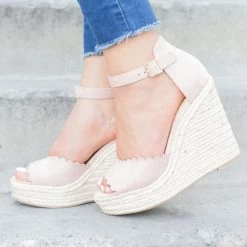 Delicious Shoes Newest Arrivals Chic Scalloped Espadrille Wedges