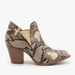 City Classified Shoes Newest Arrivals Chic Snake Print Slip On Booties