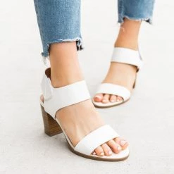 Novo Shoes Chic Velcro Clasp Heels 23 Novo Shoes Chic Velcro Clasp Heels