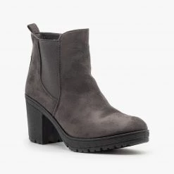 Forever Newest Arrivals Chunky Heel Faux Suede Booties