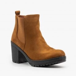 Forever Newest Arrivals Chunky Heel Faux Suede Booties