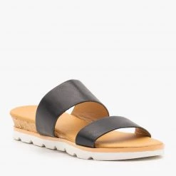Bamboo Shoes Newest Arrivals Classic Low Wedge Sandals