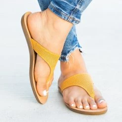 Soda Shoes Classic Pinhole Thong Sandals