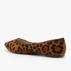 Bella Marie Newest Arrivals Classy Pointed Toe Flats