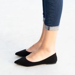 Forever Newest Arrivals Classy Pointed-Toe Flats