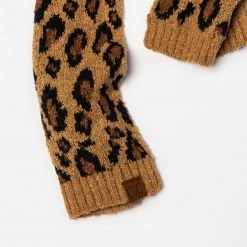 Cozy Leopard CC Scarf