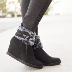 Lovmark Newest Arrivals Cozy Lined Wedge Booties