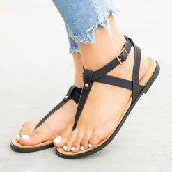 Qupid Shoes Criss Cross Strap Thong Sandals