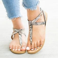 Qupid Shoes Criss Cross Strap Thong Sandals