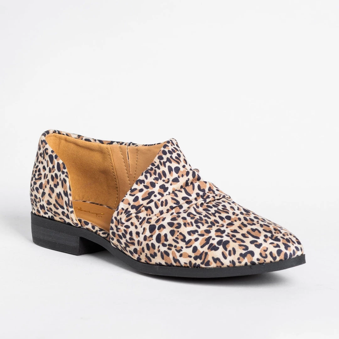 Qupid Shoes Designer Cut Gathered Flats Newest Arrivals 1 Qupid Shoes Designer Cut Gathered Flats Newest Arrivals