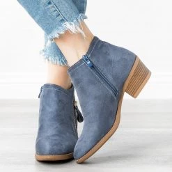 ARider Girl Newest Arrivals Diagonal Zipper Booties