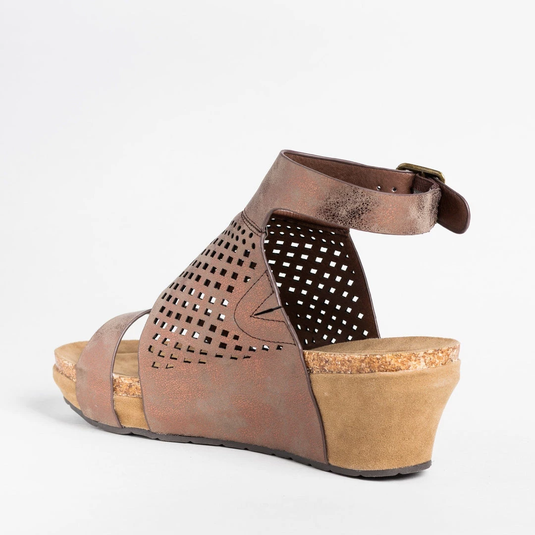 Olem Diamond Laser Cut Wedges Newest Arrivals 6 Olem Diamond Laser Cut Wedges Newest Arrivals