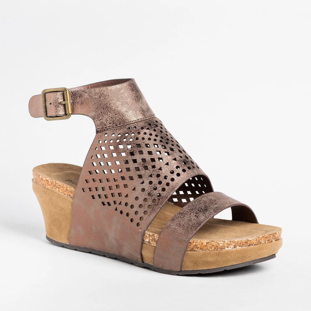 Olem Diamond Laser Cut Wedges Newest Arrivals 2 Olem Diamond Laser Cut Wedges Newest Arrivals