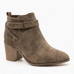 Refresh Newest Arrivals Distressed Belted Ankle Booties