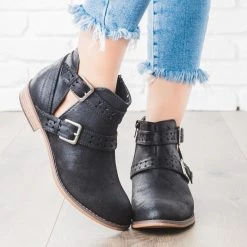 City Classified Shoes Double Belted Bootie 12 City Classified Shoes Double Belted Bootie