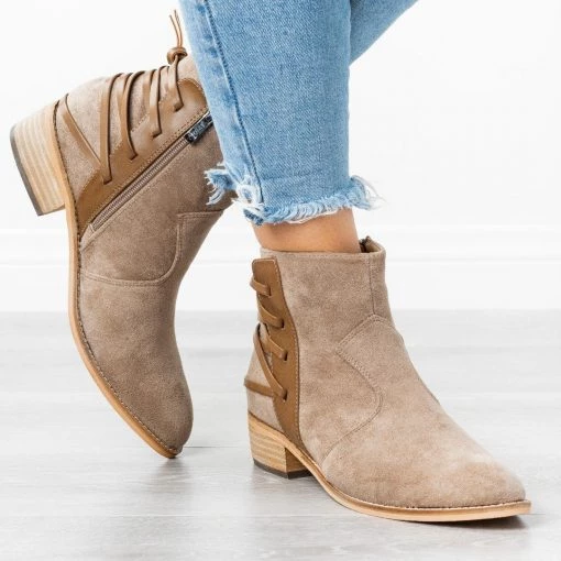 ARider Girl Newest Arrivals Edgy Laced-Up Back Booties
