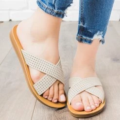 Unbranded/Generic Newest Arrivals Essential Crisscross Sandal