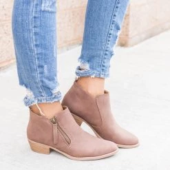 Qupid Shoes Newest Arrivals Essential Side Zip Bootie