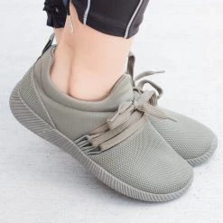 Qupid Shoes Essential Slip-on Sneakers