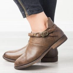 Mata Newest Arrivals Everyday Buckle Strap Booties