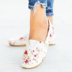 Refresh Newest Arrivals Everyday Canvas Slip-On Flats